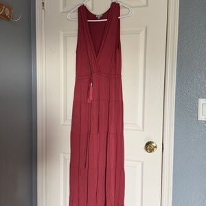 Spense Sleeveless Maxi Dress